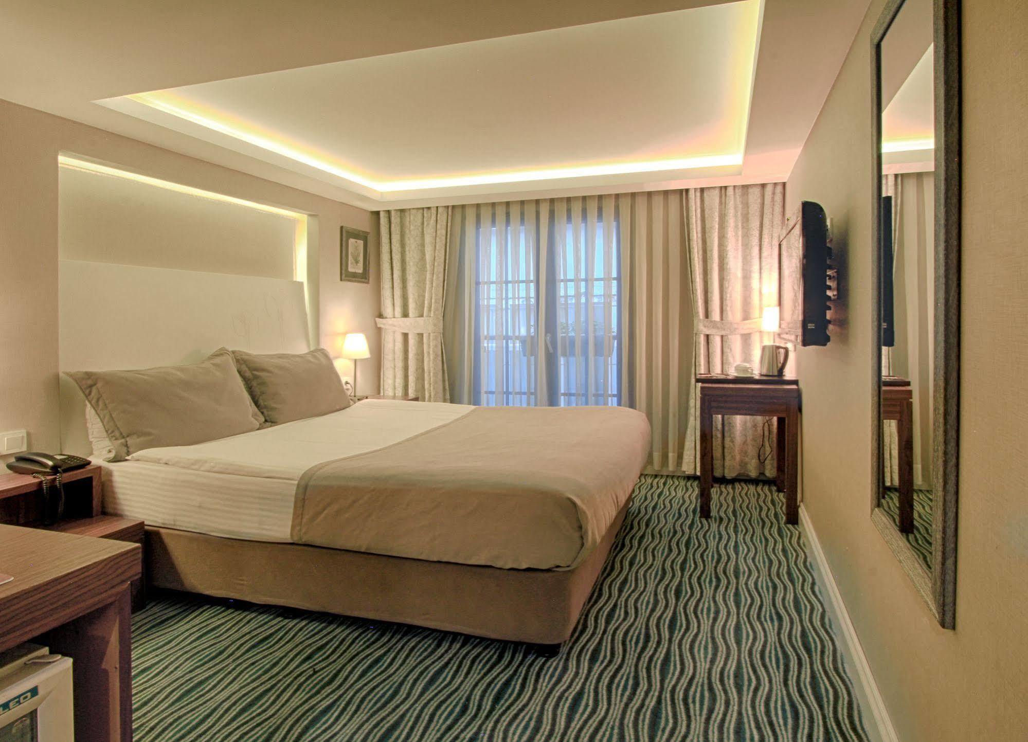 Aston Hotel Taksim Istanbul Eksteriør billede